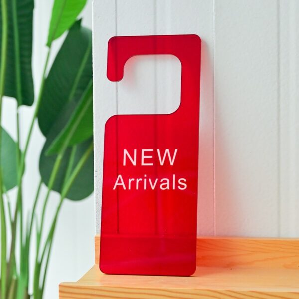 New Arrival Hanger Rood In Stock Kledingwinkel Winkel Bord Acryl Plexiglas Kledinghanger