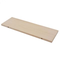 Houten plank met gladde afwerking, ideaal voor doe-het-zelfprojecten en wandplanken, liggend op witte achtergrond.
