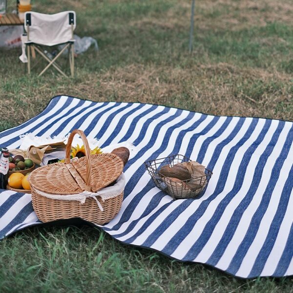 200 bij 200cm Blauw Gestreept Picknickkleed Kleed voor Picknick Picknickdeken Waterdicht