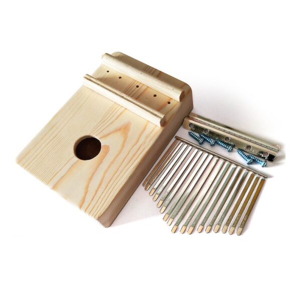 Kalimba bouwpakket met houten klankkast en metalen toetsen. Zelf je eigen muziekinstrument maken. Perfect voor beginners.