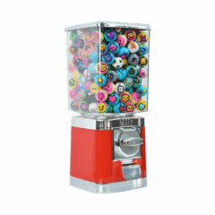 Rode snoepautomaat gevuld met kleurrijke snoepjes met smiley en hartjes print, retrostijl. Perfect voor candy lovers.