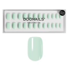 Alt-tekst: Doonails soft gel press ons in mintgroene kleur, ideaal voor een snelle en trendy nagelstylin.