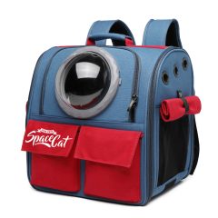 Rode en blauwe kattenrugzak met ruimtekoepelvenster, ideaal voor veilig vervoer van katten en kleine huisdieren.