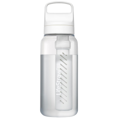 Transparante waterfles met ingebouwde filter, wit deksel, geschikt voor reizen en outdooractiviteiten.