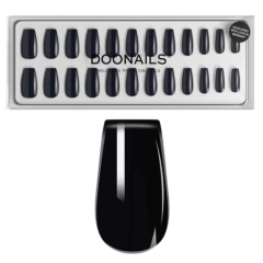 Alt-tekst: Doonails herbruikbare nagels in zwart, gepresenteerd in een transparante verpakking met 20 nagels.