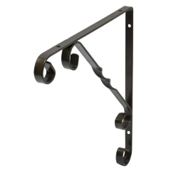 Zwarte metalen beugel met sierlijke krullen voor wandplank of schap. Decoratieve en stevige plankdrager.