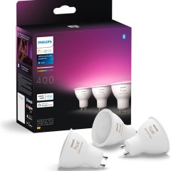 Philips Hue GU10 smartlampen, verpakking van 3. Geschikt voor Alexa, Google Home, 400 lumen, wit en kleur ambiance.
