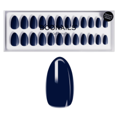 Set van zachte gel nagels in diepblauw, perfect voor een stijlvolle manicure. Inclusief verschillende maten voor elke nagel.
